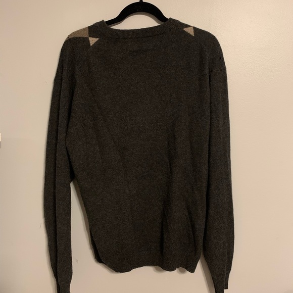 Sweater - Picture 5 of 5